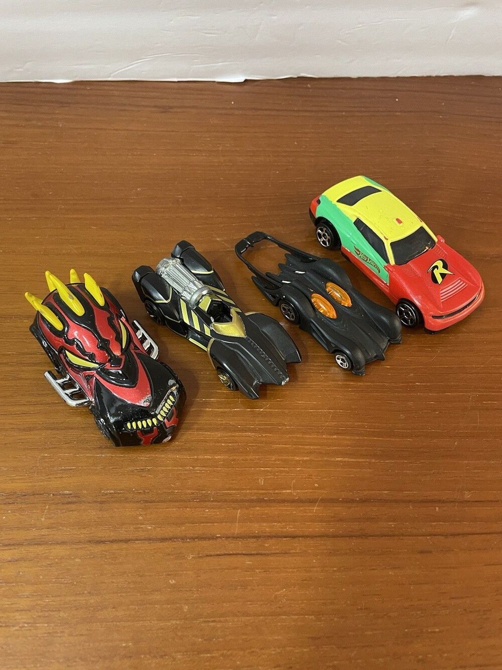 Hot Wheels Lot Diecast Cars DC Disney Star Wars Darth Maul, Ronin, Batman, Robin